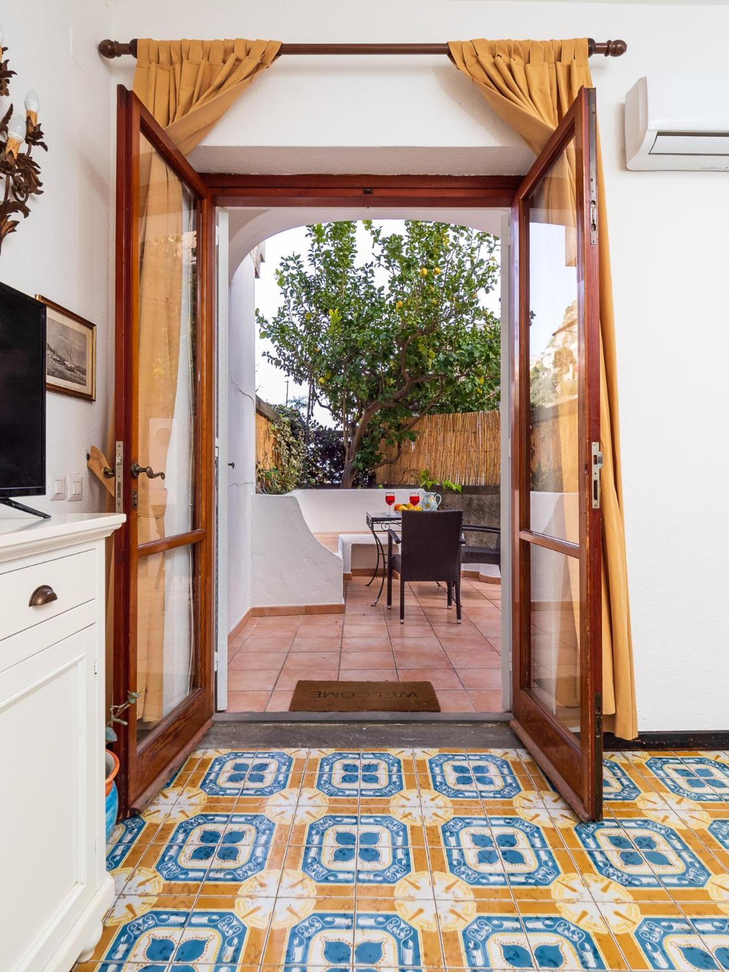 Casa Simona - Positano Center - 5 Min To The Beach Εξωτερικό φωτογραφία